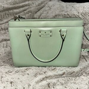 Light green Kate spade purse barely used